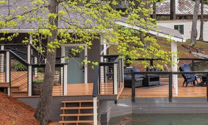 Little Kowaliga Cottage | Tranquil Lakefront Cottage with private dock