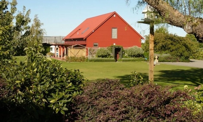 Renwick Apartment | Tranquil, private guest accommodation in beautiful garden setting
