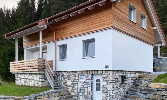 Gloednitz Apartment | Traumhaus Flattnitz