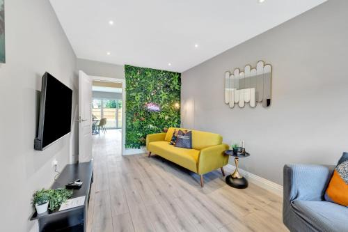 Heathrow Villages House | Travard at Heathrow 386a