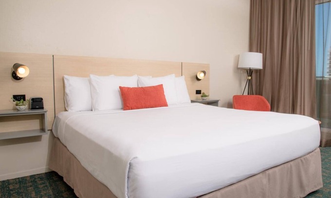 Isla Verde House | Travel Destination! Near Museum of Art of Puerto Rico, Boating, Fishing