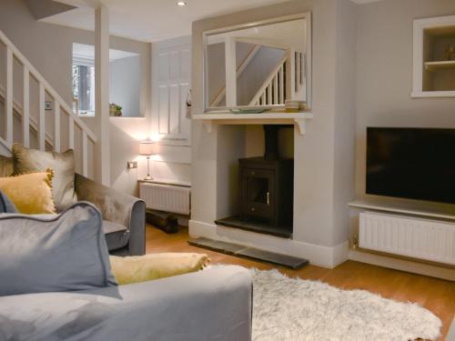 Kirkby Lonsdale House | Treadle Cottage