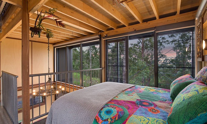 Austinville House | TREE HOUSE #2. Private, Tri-level with Gold Coast Hinterland Views