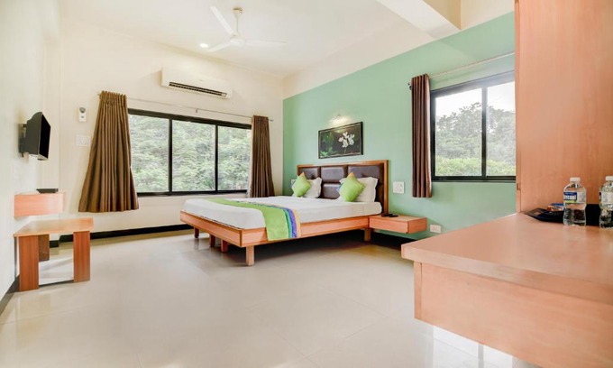 Satara Hotel | Treebo Trend Gul-Bahar Satara