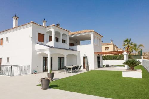 Caserio Los Tarquinos Villa | Trendy villa for 14 pers. nearby Murcia/Alicante