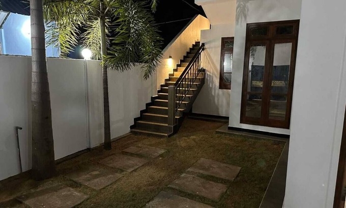 Trincomalee Apartment | Trinco Waves