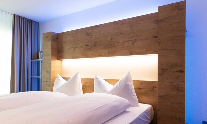 Ruemlang Hotel | Trip Inn Jet Hotel Zürich Airport