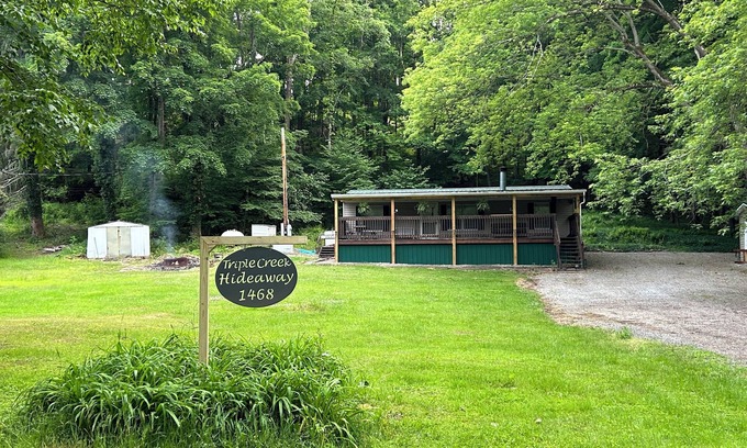 Champion House | Triple Creek Hideaway is located so close to hiking trails and ski resorts!