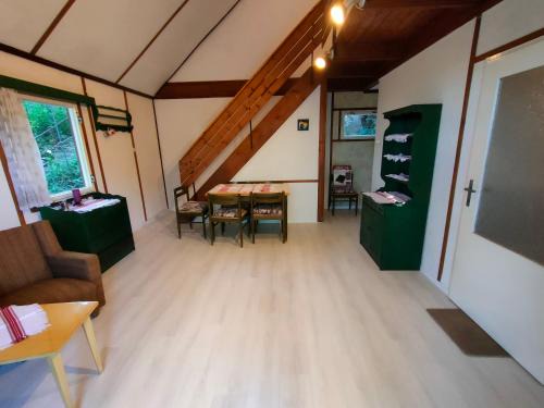 Csillaghegy House | TRISTAR House