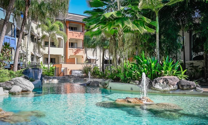 Westcourt Apartment | Tropical Gardens - Resort 9 Pools Gym