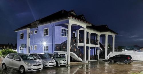 Accra Apartment | Tropical Oasis in Accra - 2 Bedroom Apartment