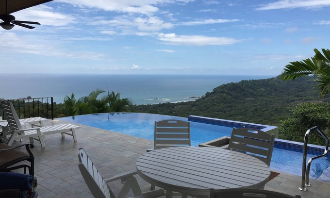 Dominicalito House | Tropical Villa with Spectacular Views!