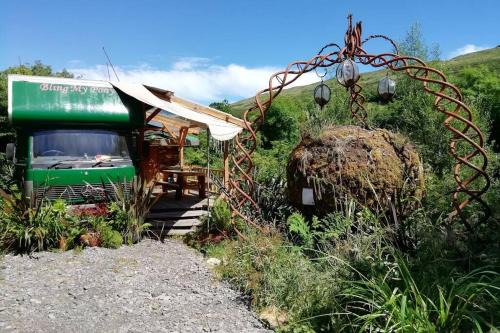 Ardnatrush Apartment | Truck & Pod creative nature retreat.