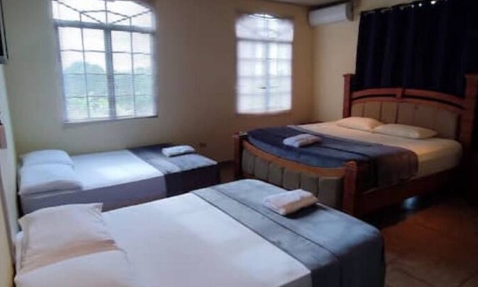Bakhen Villa | Executive 8 Bedroom Villa with an indoor pool