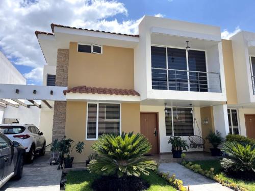 Atuntaqui House | Tu hogar lejos de tu casa