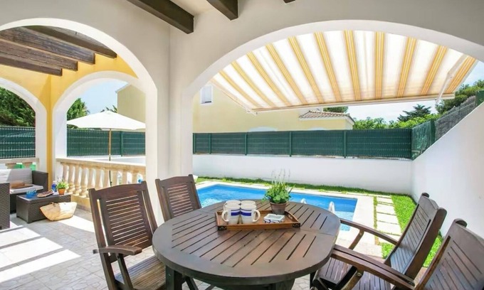 Ciudadela Ski Chalet | Tu relax en "Ca'Na Cocca"- Chalet with pool