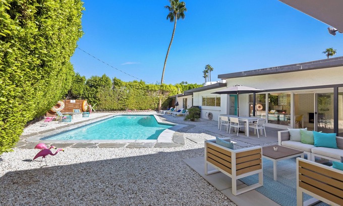 Palm Springs House | Turn of the mid Century