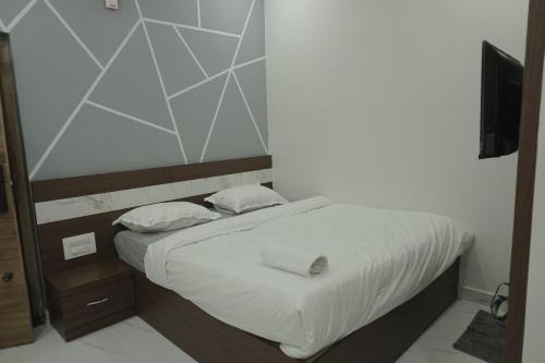 Hassan Hotel | Tvscomforts