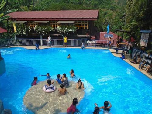Jasaan House | Twin hearts Resort Pool Cabin 3