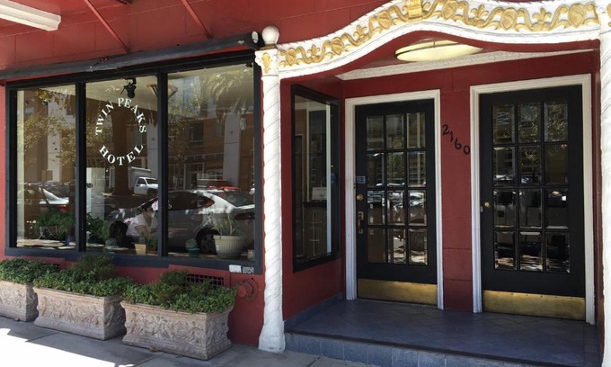 Duboce Triangle Hotel | Twin Peaks Hotel