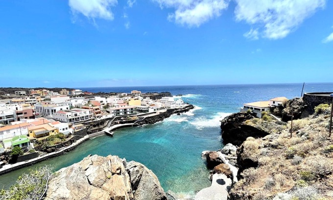 Tamaduste Apartment | Two bedroom a few mtrs from Tamaduste beach