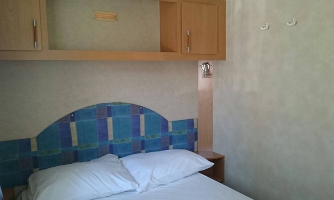 Zrce Apartment | Two bedroom apartment with terrace Novalja, Pag (A-13090-b)