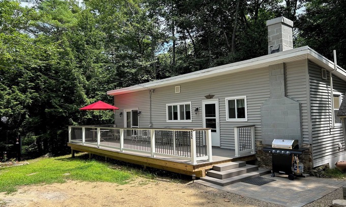 Northwood Cottage | Two bedroom cottage with views of Bow Lake, steps to beach and boat launch.