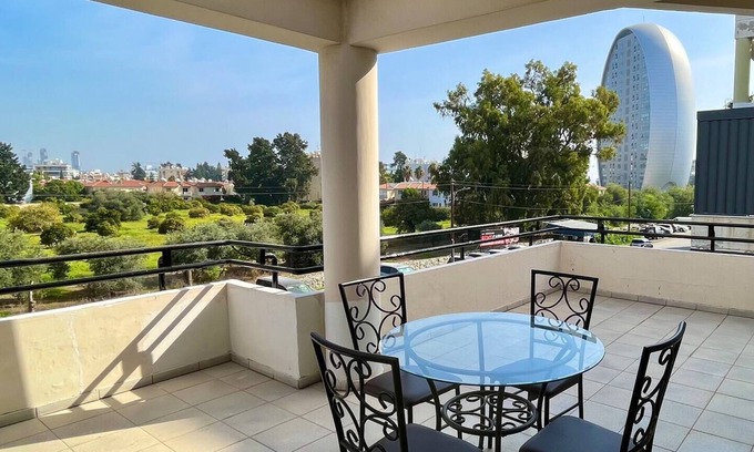 Neapolis Apartment | Two Bedroom Seaside Apartmentnn