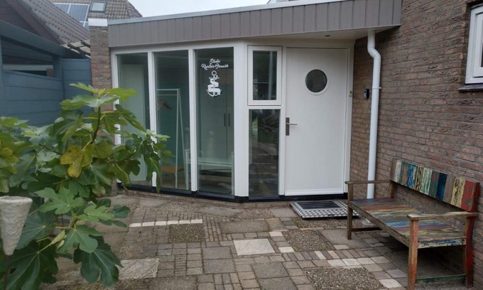 Ballum House | Two person Studio, Kapitein Brouwer.