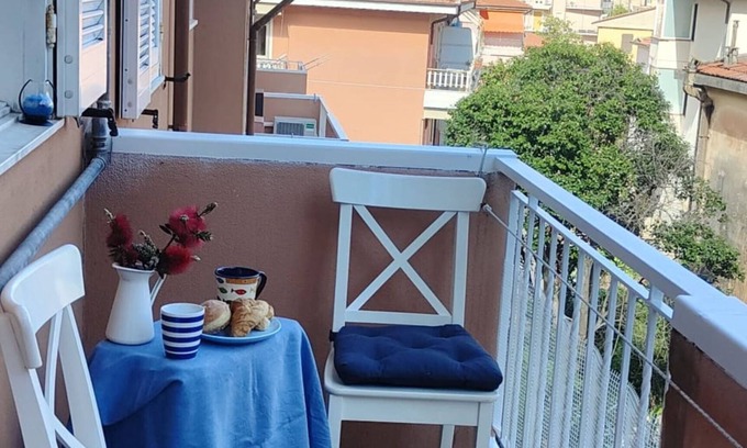 San Lorenzo al Mare Apartment | Two-room apartment in village centre