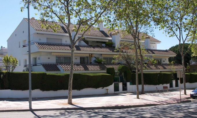 Castell-Platja d'Aro Apartment | Two rooms Apartment/flat in S'Agaro with shared pool and garden