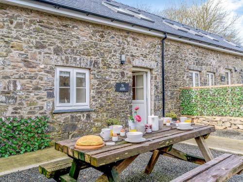 Llanllwchaiarn House | Ty Arth - Uk31652