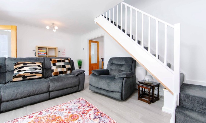 Merthyr Tydfil House | Ty Collective - Near Town Centre