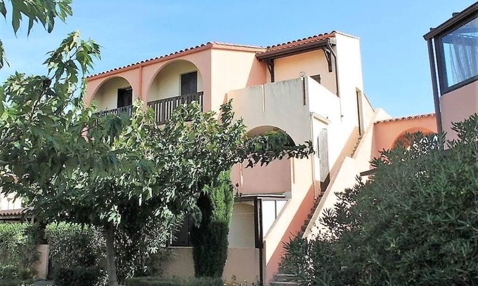 Port Leucate Apartment | Type 2 apartment for 6 people, private parking, 3 minutes from the beach on foot.