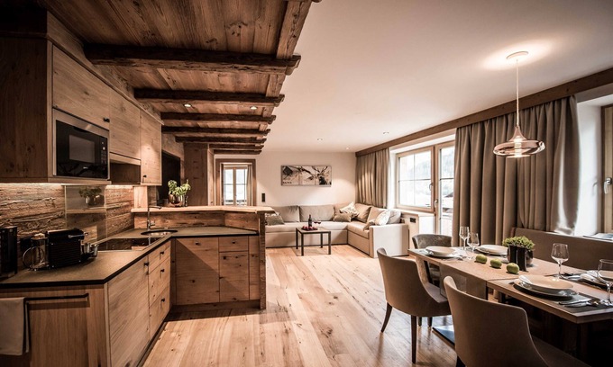 Holzgau Apartment | Type 4 - 2 bedrooms, two double beds, 4-6 pax - Pepi's Suites Lechtal