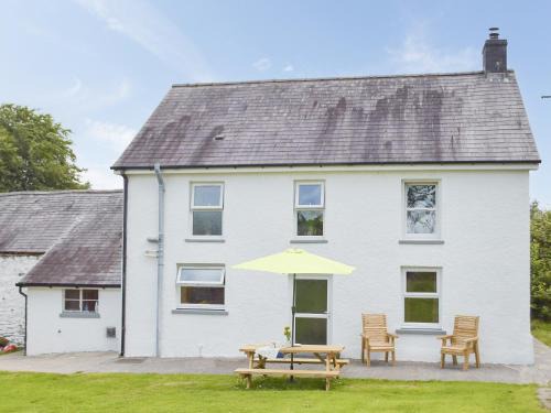 Brechfa House | Typicca Farmhouse