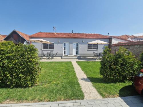 Sakvice Apartment | Ubytování u Marty S TERASOU