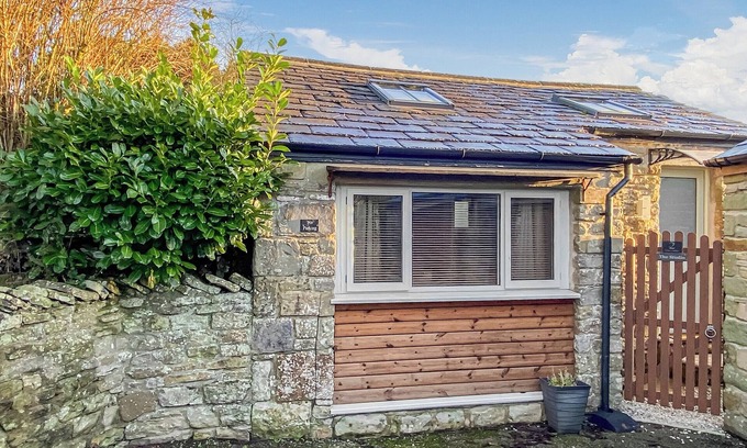 Whittington Cottage | UK45886 - The Studio at Cross House