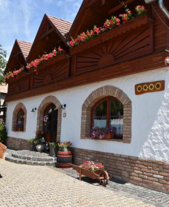 Szederkeny Bed & Breakfast | Ulbert Pince Panzió