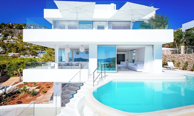 Puig Manya Villa | Ultra-Modern "All White" Luxury Villa/Rooftop/Sea View/Breathtaking Sunset