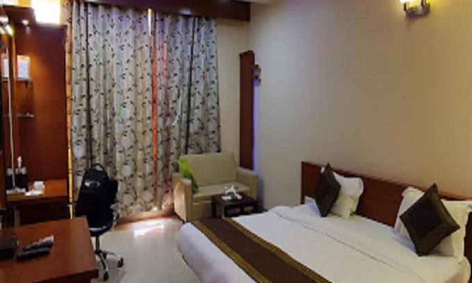 Satna Hotel | Uma Club & Resort, Khajuraho