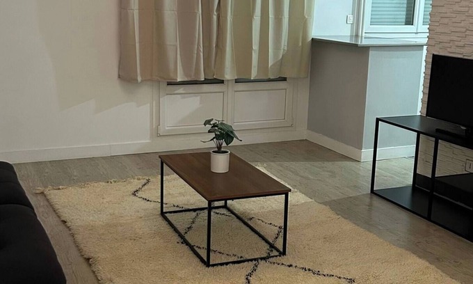 Besancon Apartment | Uncluttered 60m² apartment - Comfort & Elegance -Near Besançon city center