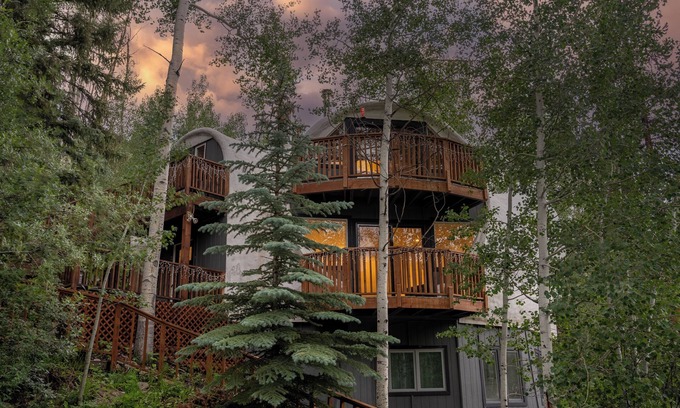 Intermountain Ski Chalet | Uncover the Hidden Gem of Vail—The Dome | D7