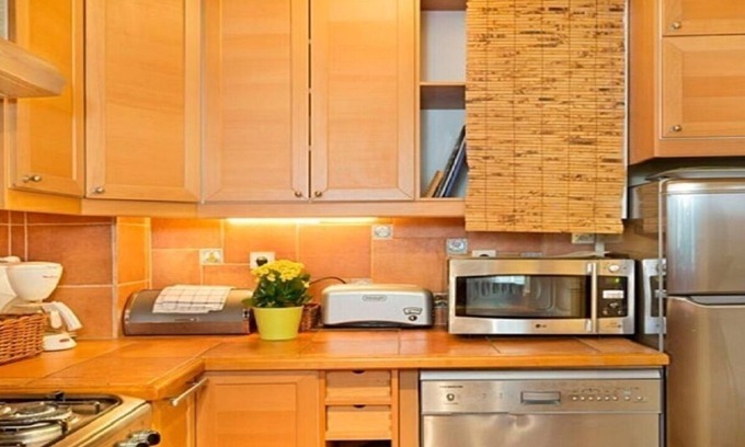 Les Iles Apartment | UNDER THE CHARM OF GORGEOUS ILE SAINT LOUIS -TRAVEL BACK IN TIME