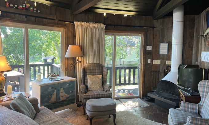 Howe Cottage | Unique Lakeside Retreat with Pedal Boat for a Relaxed, Pet-Friendly Getaway!
