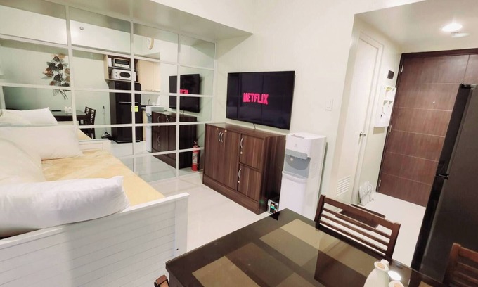 Baguio Apartment | UNIT 305 New Brenthill Condo with balcony near SM BGO