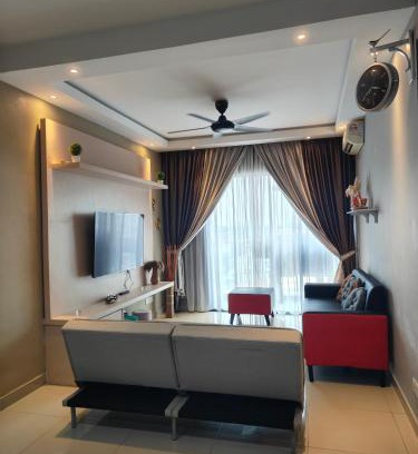 Seri Kembangan Apartment | Univ 360 Seri Kembangan - Cozy Homestay Free Wifi - Netflix - Prime Video