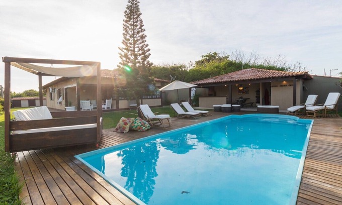 Praia Rasa House | Unmissable! 50 meters from the sea!