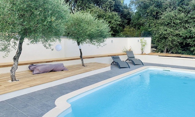 Caremeau House | Unoverlooked villa swimming pool summer kitchen gym