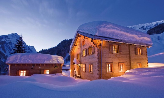 Schroecken Ski Chalet | Unterboden 5